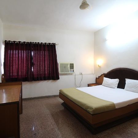 Soubhagya Inn Silvassa Esterno foto